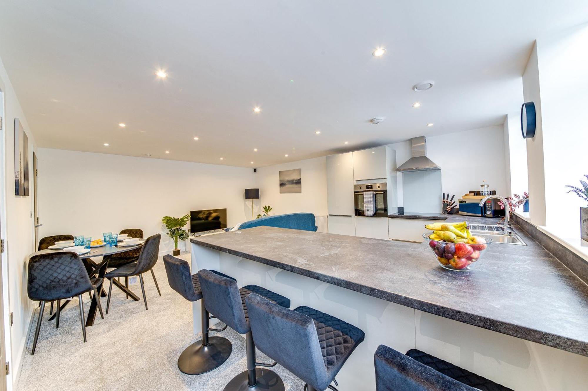 Stylish & Contemporary 2-bed Townhouse - Parking - Wi-fi - Netflix * Worksop